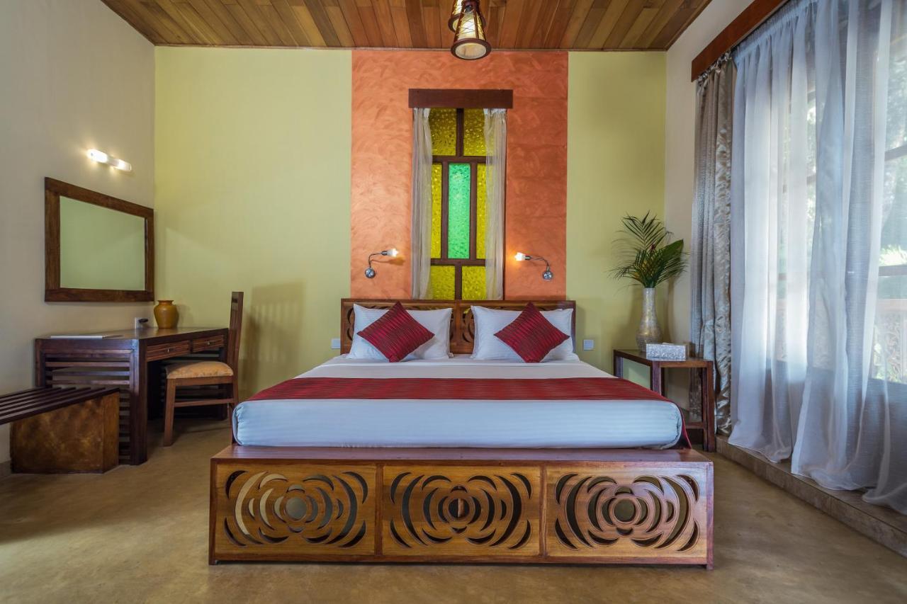 Yasmin Hill Longevity Resort - Hotel Galavilla Kandy Bagian luar foto