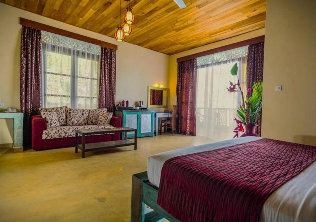 Yasmin Hill Longevity Resort - Hotel Galavilla Kandy Bagian luar foto